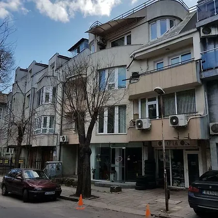 Apartment 5min From The